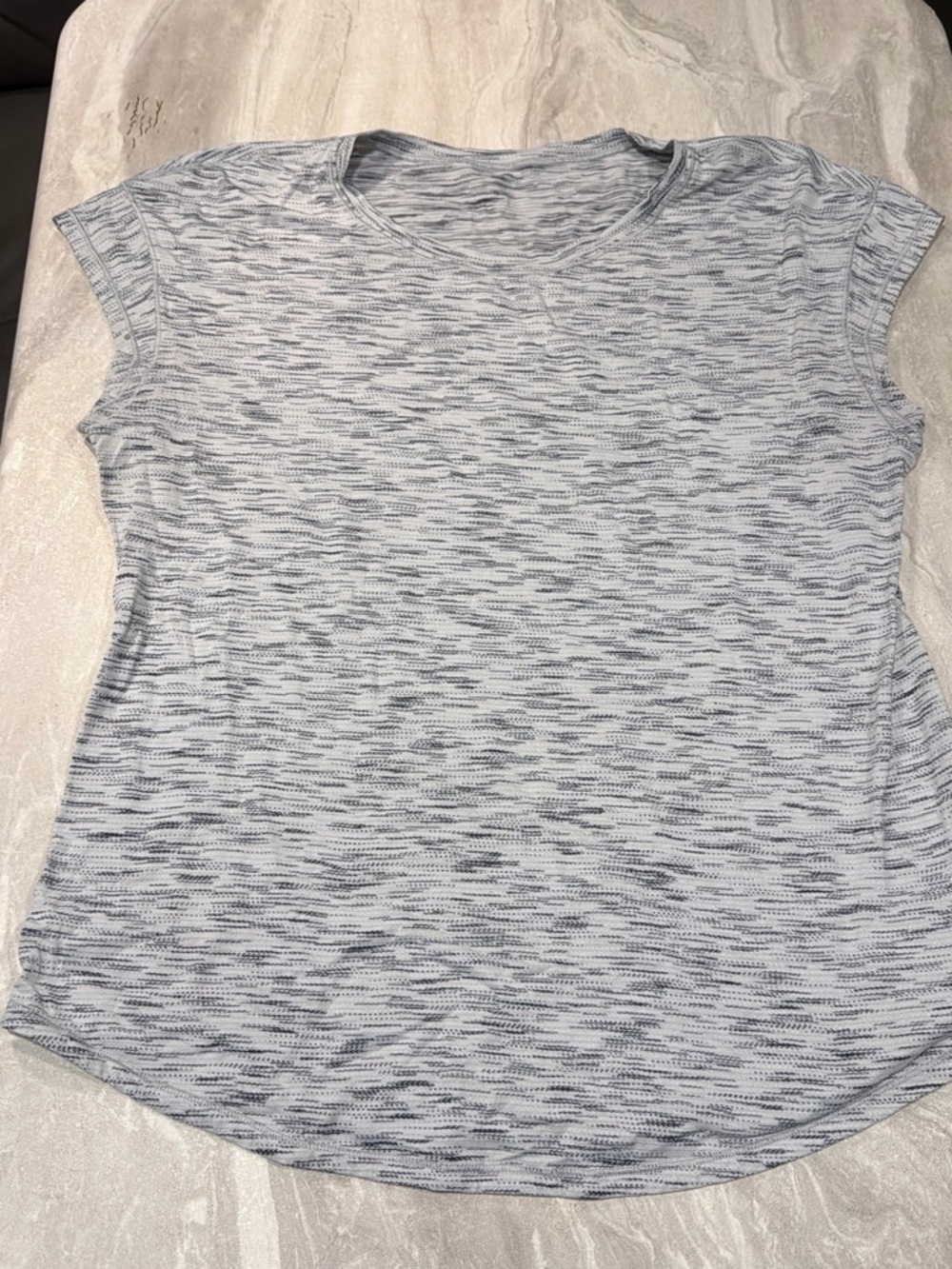lululemon athletica Heathered Light Gray & Navy Short Sleeve Tee